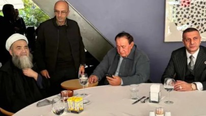 Cübbeli Ahmet'ten Alaattin Çakıcı'yı ziyaret!