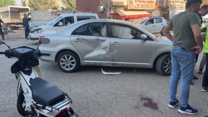Şanlıurfa'da korkunç kaza: Otomobilin camına saplandı