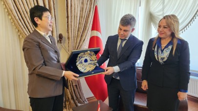 Türkiye ile Singapur arasında ticari ilişkiler güçleniyor