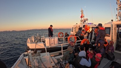 Ayvalık’ta 16’sı çocuk toplam 33 düzensiz göçmen yakalandı