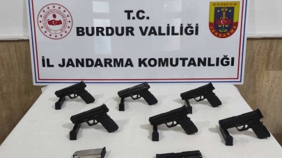 Burdur'da uyuşturucu ve kaçakçılık operasyonu: 3 kişi tutuklandı