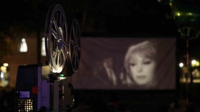 Yeşilçam Rüzgarı: Nostalji Dolu Yeşilçam Festivali Başladı