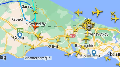İstanbul’da hava trafiğini felç eden cümülonimbus bulutları: Uçaklar iniş yapamıyor!