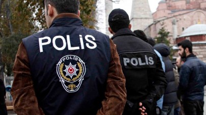 Polise bıçakla saldıran saldırganın önceden çektiği videosu ortaya çıktı!