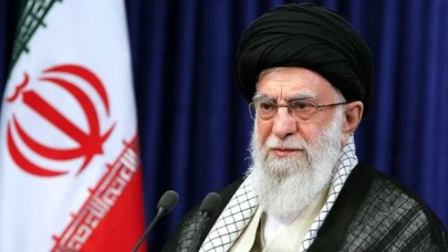 X,  İran dini lideri Hamaney’in İbranice hesabını askıya aldı