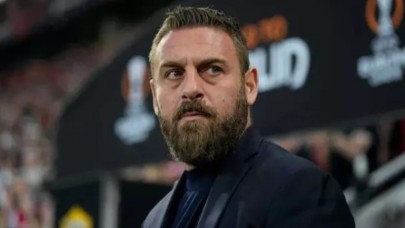 Büyük takımdan 1 ay önce kovulmuştu,  yeniden mi dönüyor?