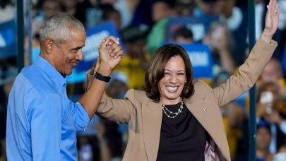 Kamala Harris ve Barack Obama siyahi seçmenleri hedef aldı