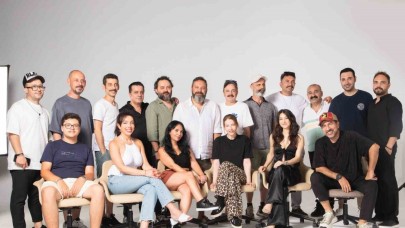 "C Takımı 2"nin Afişi Yayınlandı: Bol Kahkaha ve Aksiyon Yolda!