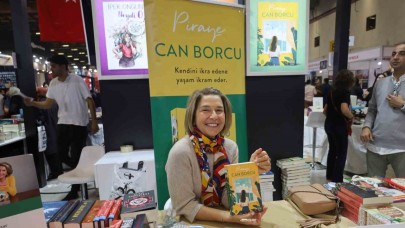“Can Borcu” İmza Günü İstanbul Kitap Fuarı’nda Yoğun İlgi Gördü!