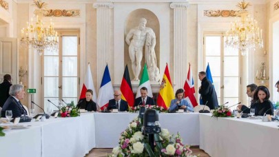 Polonya'da kritik zirve: Rusya'ya karşı dayanışma ve sert mesajlar!