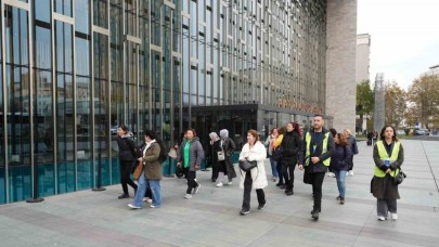 "Sanat Yolculuğu: Beylikdüzü’nden Beyoğlu’na Kültür Turu"