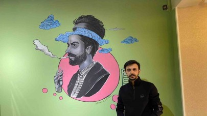 "Yozgatlı Ressam Ahmet Çetin: Duvarlarda Yeşilçam ve Sanat Buluşması"