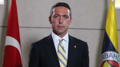 Fenerbahçe-Zenit maçına "Yönetim istifa" sloganları damga vurdu!