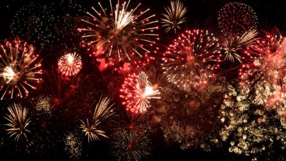 İstanbul'da izinsiz havai fişek atanlara büyük ceza geliyor!