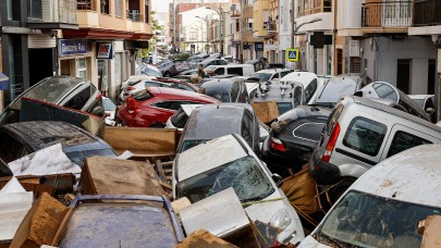 İspanya'da sel felaketi büyüyor: Öfke protestolara dönüştü!