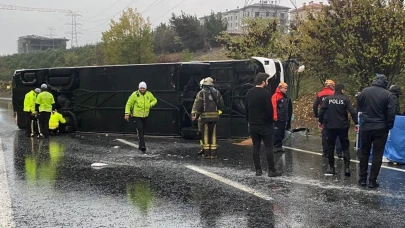İstanbul'da feci otobüs kazası: 2 ölü,  15 yaralı