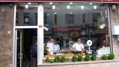 İstanbul’un meşhur börekçisinde büyük skandal: Kıyma yerine sakatat!