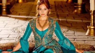 Meryem Üzerli,  11 yıl sonra ekranlara dönüyor