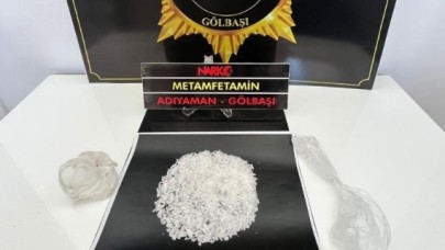 Yolcuların üzerinden uyuşturucu ele geçirildi