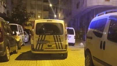 Karısını boğarak katletti,  polisi aradı