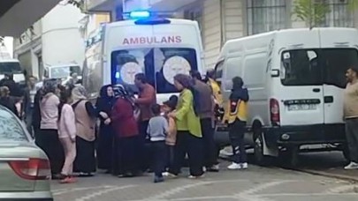 Park yeri kavgasına tutuştular,  boynuna tornovida saplandı