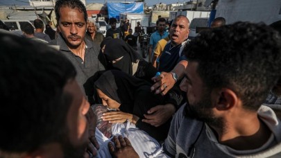 Gazze’de can kaybı 43 bin 374’e yükseldi