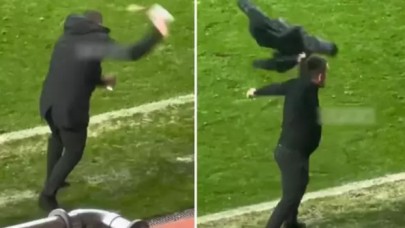 Arda Turan,  sinirden küplere bindi