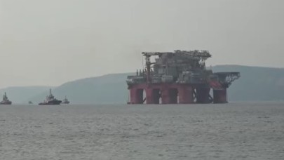 İstanbul Boğazı çift yönlü gemi trafiğine kapatıldı