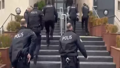 Bursa Adliyesi'nde 3 kişinin öldüğü saldırı: Gözaltına alınan 10 kişi adliyeye sevk edildi!