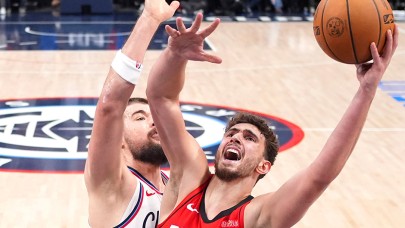 Alperen Şengün’den double-double!