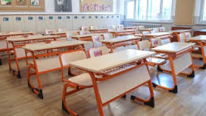 İzmir’de sınıf öğretmeni istismar iddiasıyla tutuklandı