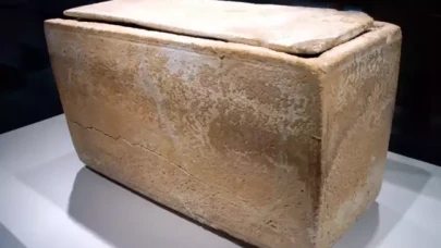 Hz. İsa'nın kardeşi Yakup'a ait kemikler  bulundu!