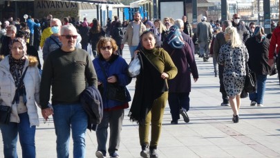Son ankette çarpıcı sonuç: Vatandaşlara Türkiye'nin en büyük problemi soruldu!