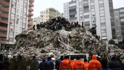 Depremde 72 kişinin ölmüştü,  o otelle ilgili karar açıklandı