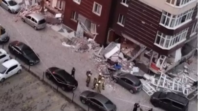 İstanbul Beylikdüzü'nde 14 katlı binada patlama,  çok sayıda yaralı var!