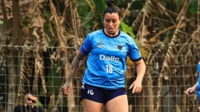 Kadın futbolcu selfie çekerken 25. kattan düşerek hayatını kaybetti