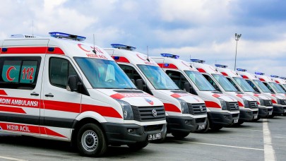 Ambulanslarda yeni dönem! Rengi ve ismi değişti