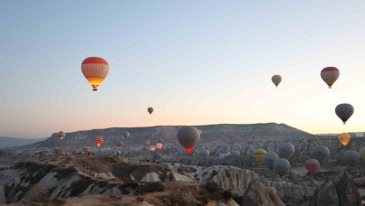 Kapadokya Sıcak Hava Balonlarında Tüm Zamanların Rekoru Kırıldı!
