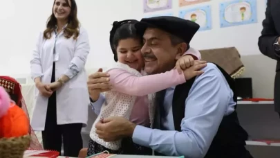 Bakan Tekin'den Türkiye Yüzyılı Maarif Modeli vurgusu: "Çocuklar Fatiha okusun,  taziye öğrensin"