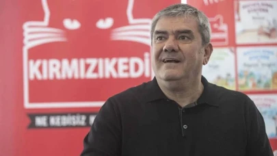 Gazeteci Yılmaz Özdil kalp krizi geçirdi