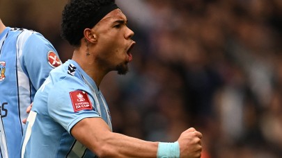 Galatasaray’da sürpriz sağ bek hamlesi