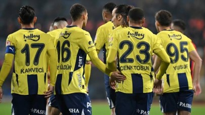 Fenerbahçe'de transfer yılan hikayesine döndü! Yıldız futbolcu ikna aşamasında