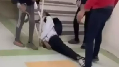 Okulu bastı: Öğrenciyi boğarak öldürmeye çalıştı!
