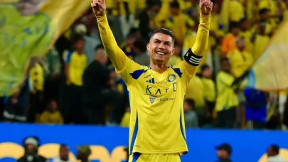 Maaşı dudak uçuklattı: Cristiano Ronaldo,  Al-Nassr ile yeniden anlaştı