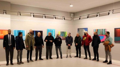 Beşir Bayar’ın "Eski Yeniler" Sergisi SANKO Sanat Galerisi’nde Açıldı