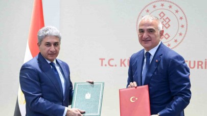 Türkiye,  152 Tarihi Eseri Mısır’a İade Etti