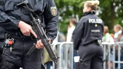 Almanya’da Türk kadına bıçaklı saldırı! Gülay Oğuz hayatını kaybetti!