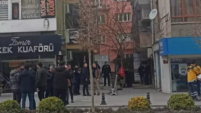 Sendika binasında kanlı kavga: Şube başkanı,  sekreteri öldürüp intihara kalkıştı!
