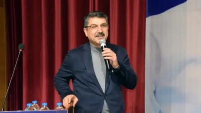 Batman’da siyasi denge değişiyor: CHP’den 514 üye AK Parti’ye katıldı!