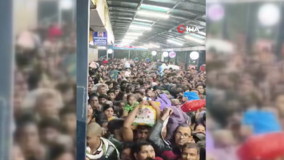 Hindistan’da tren istasyonunda izdiham: 18 ölü